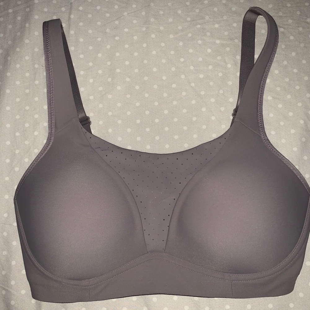 Brand new Lululemon sports bra